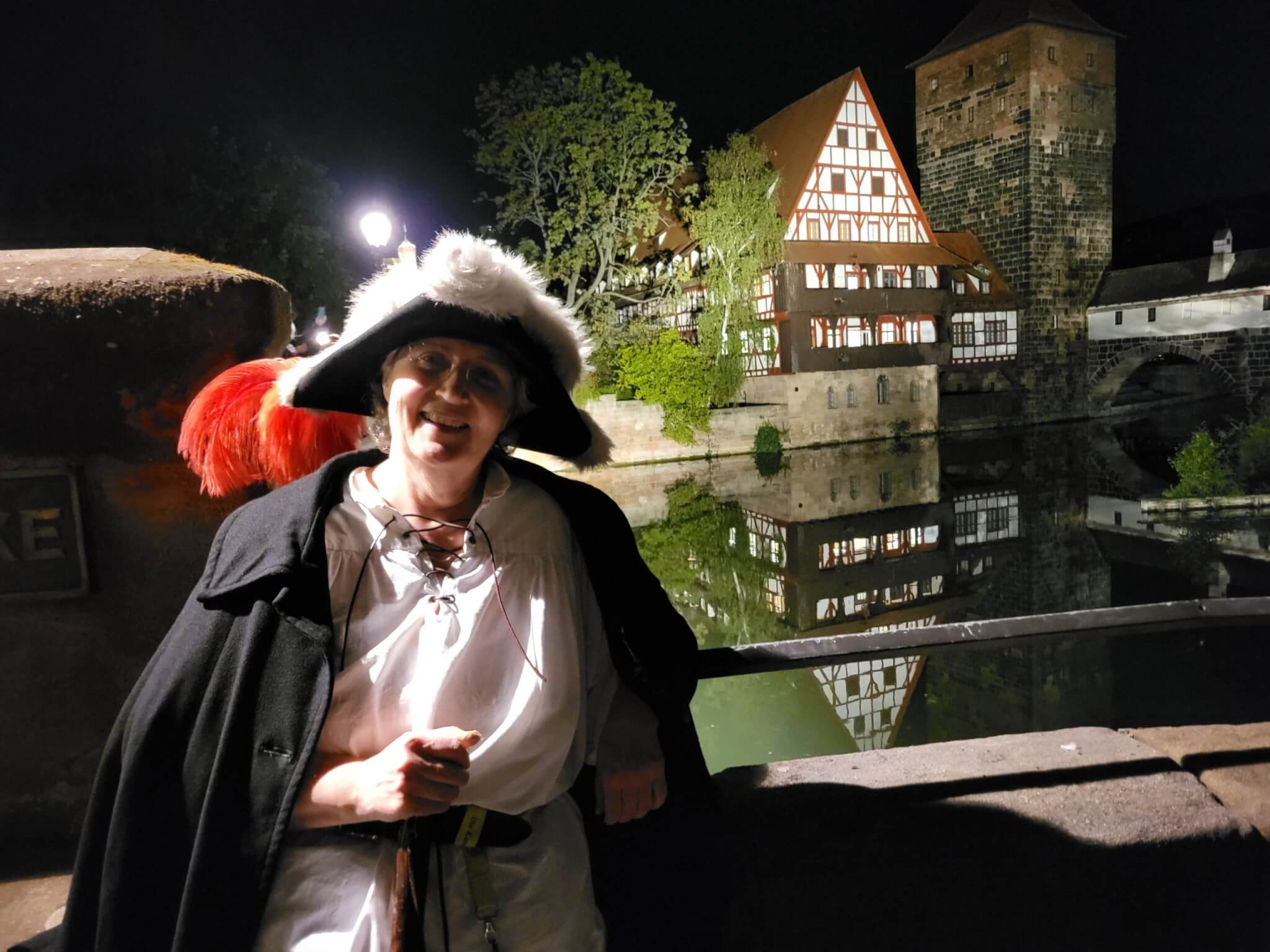 Nachtwaechterin am Henkersteg